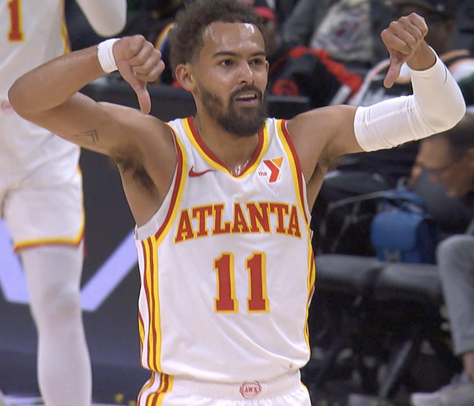 巴萨球员最新身价：亚马尔2亿欧元居首，莱万仅剩900万（巴萨球员身价更新：亚马尔2亿欧领跑，莱万仅剩900万）