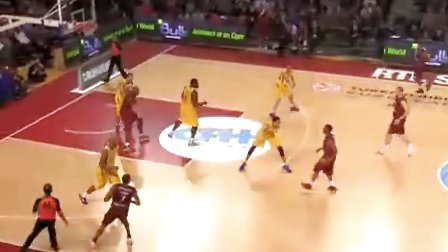 孙兴慜德转身价下跌300万欧，最新身价为1700万欧（德转更新：孙兴慜身价降至1700万欧，较此前下跌300万欧）