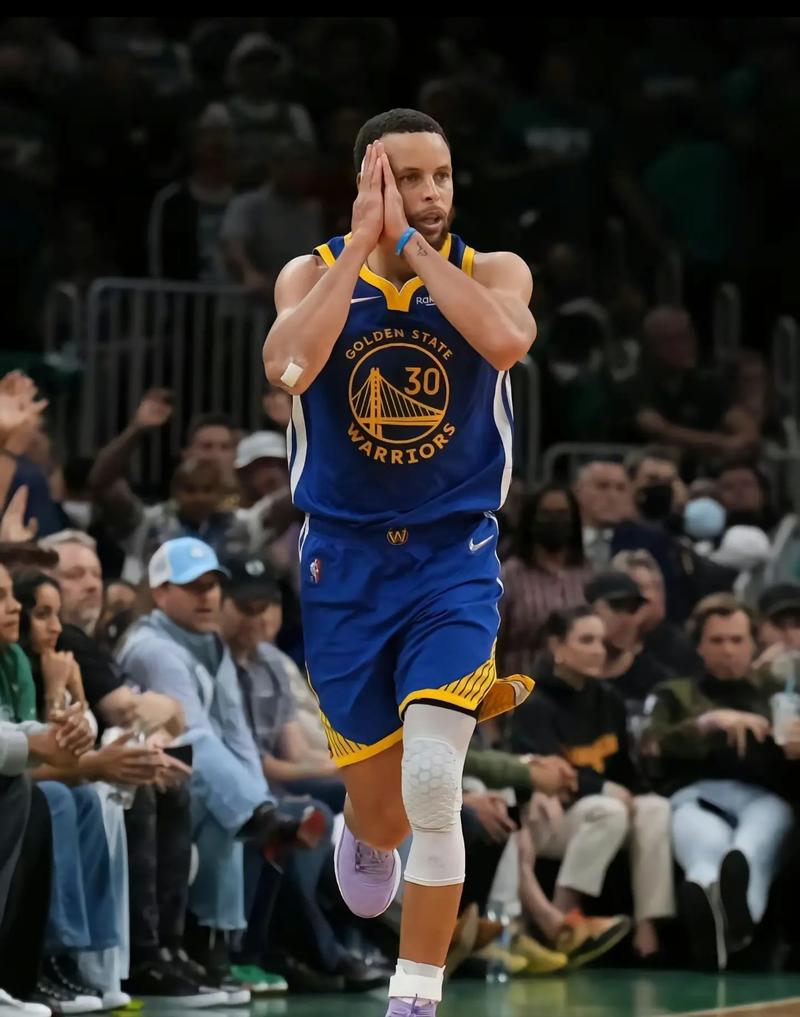 陈泽仕：踢的队伍多了，遇到韩国队这一类对手时也会更加自如（陈泽仕：比赛踢得多了，遇到韩国队这类对手会更从容）